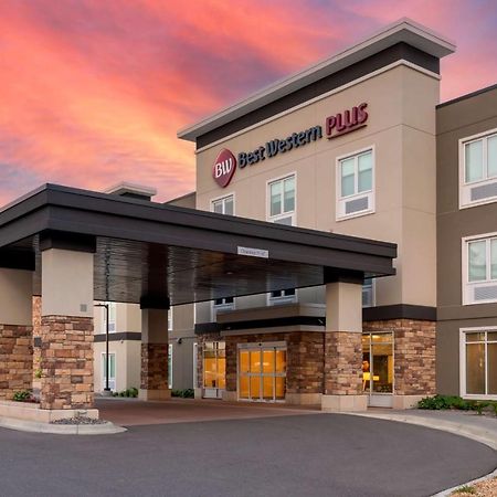 Best Western Plus Isanti Екстер'єр фото