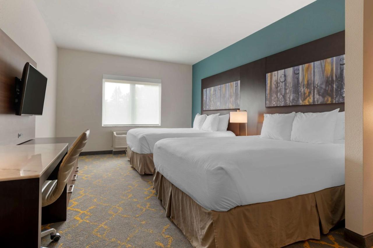 Best Western Plus Isanti Екстер'єр фото