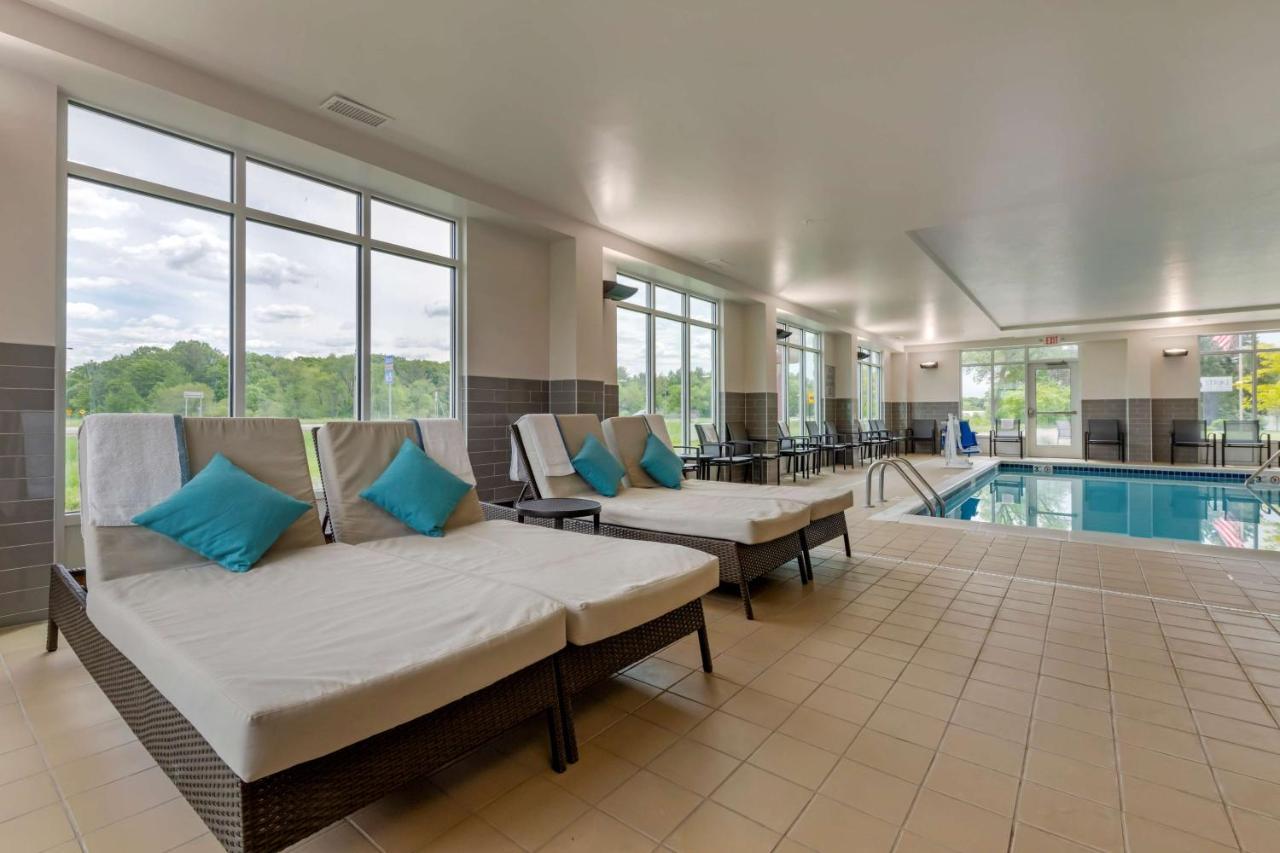 Best Western Plus Isanti Екстер'єр фото