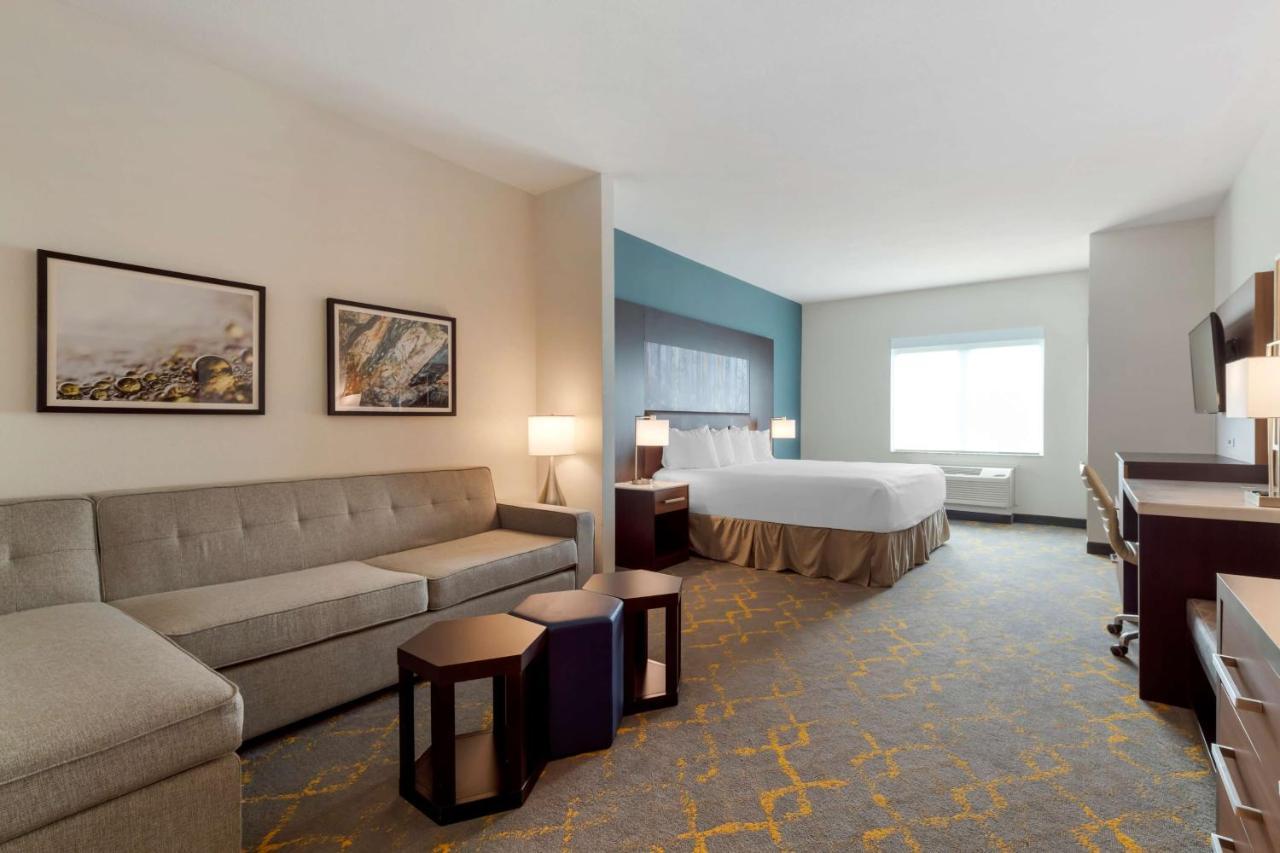 Best Western Plus Isanti Екстер'єр фото