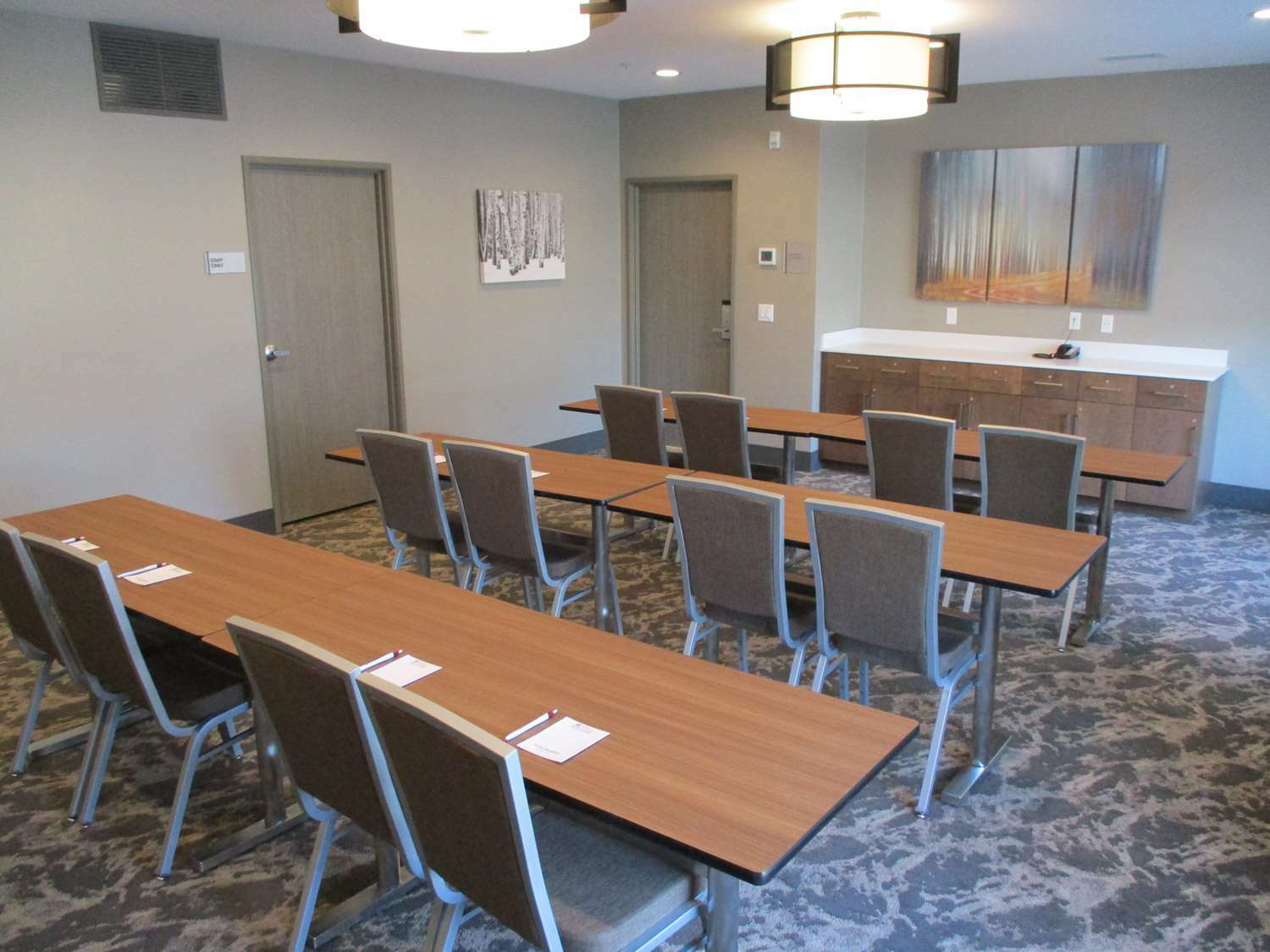Best Western Plus Isanti Екстер'єр фото